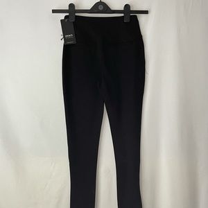NWT Peach Ponte Straight Legging. Size XXS